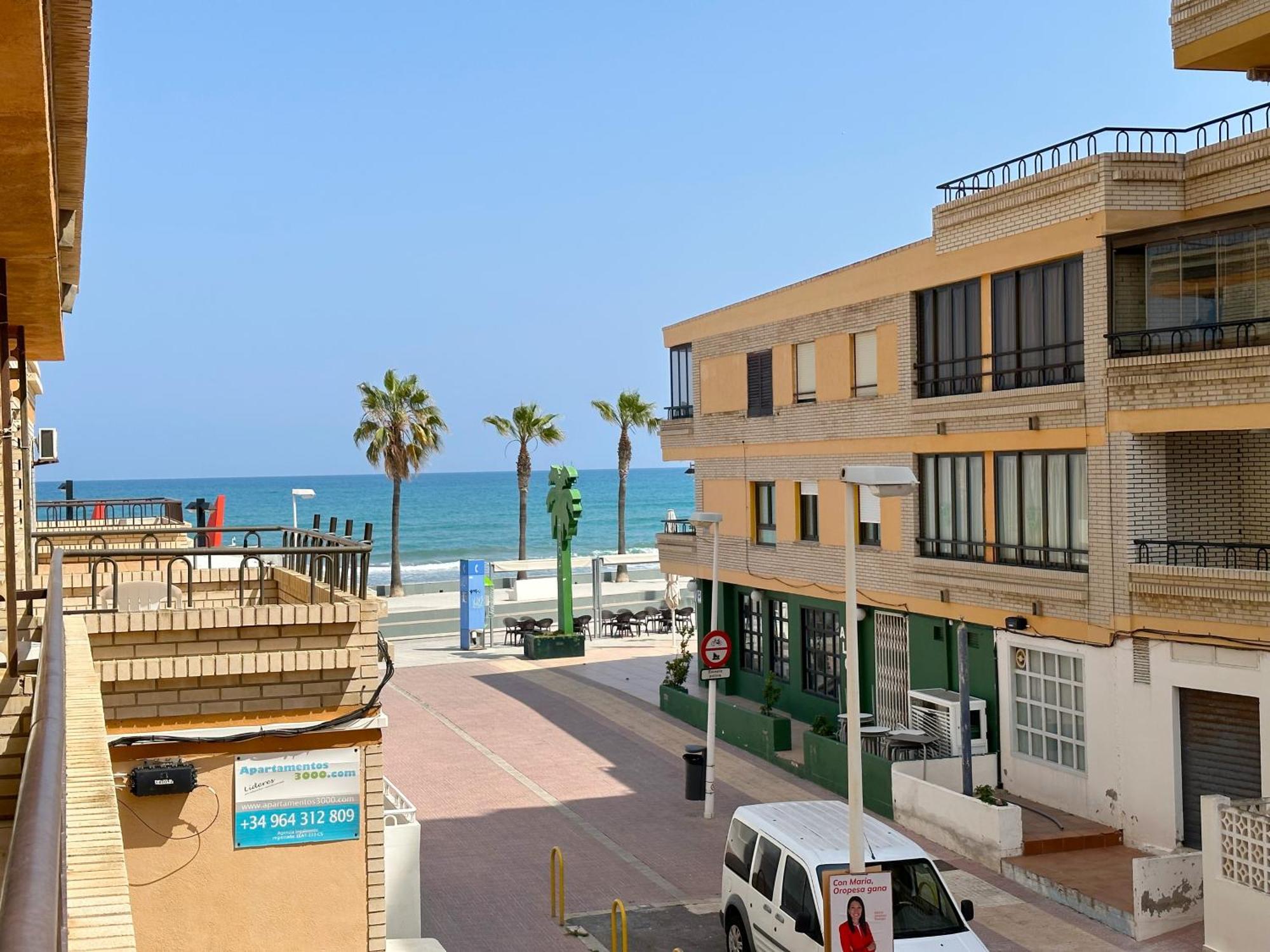 Apartamentos Bernat 3000 Oropesa del Mar Exterior photo