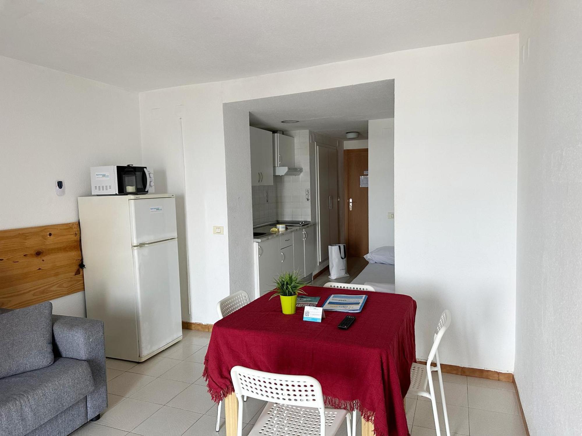 Apartamentos Bernat 3000 Oropesa del Mar Exterior photo