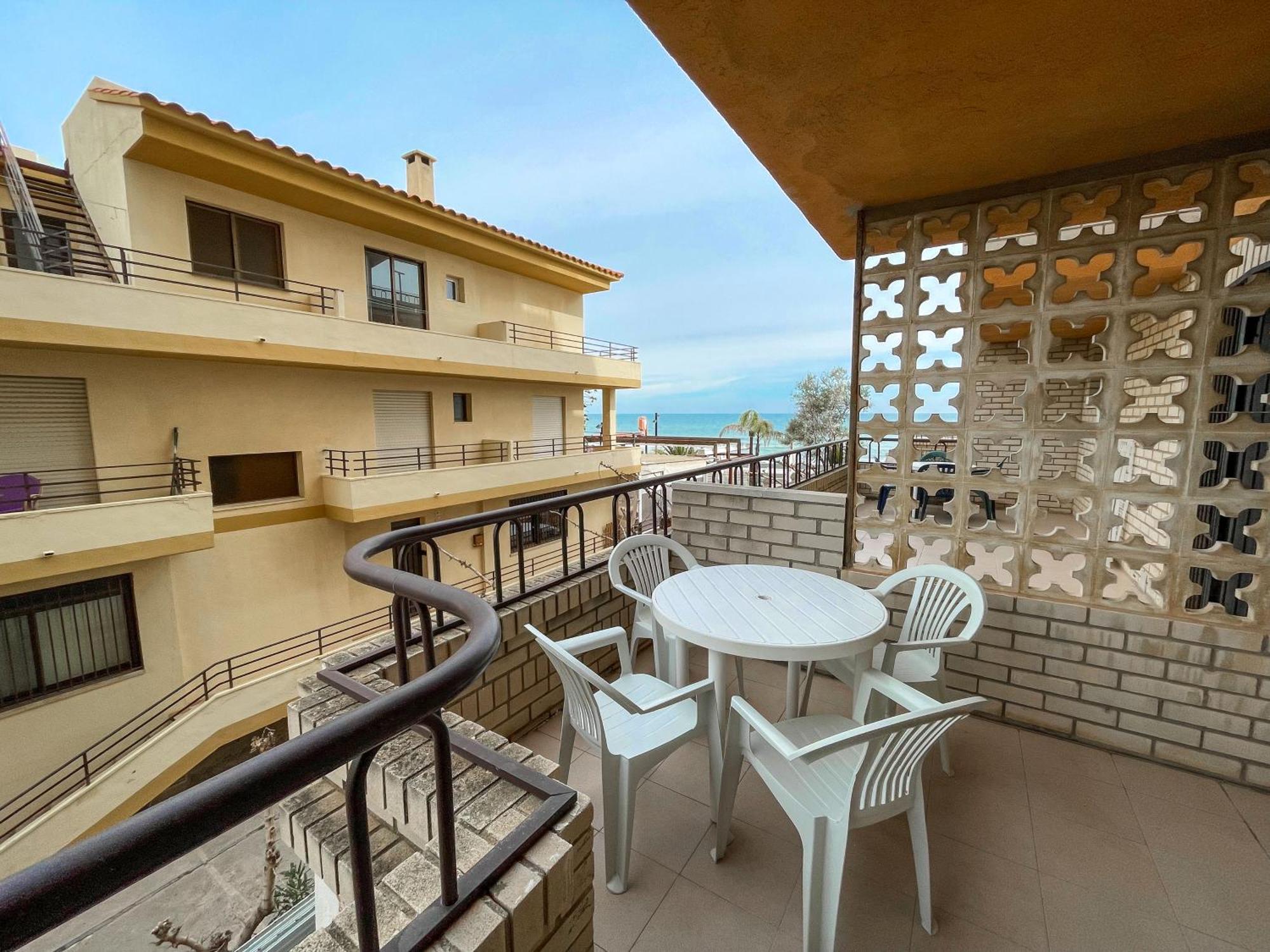 Apartamentos Bernat 3000 Oropesa del Mar Exterior photo